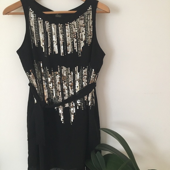 Loved by Heidi Klum Maternity shirt - Picture 2 of 2